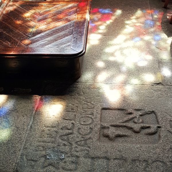 Light in the church #france #brittany